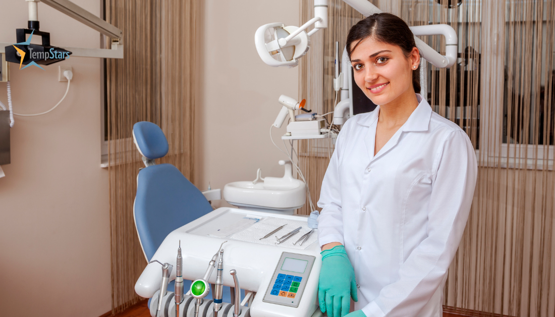 dental assistant in dental practice